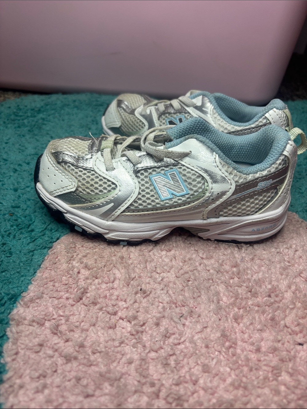 New Balance Kids Sneakers - Light Blue and Silver Accents - Picture 5 of 5